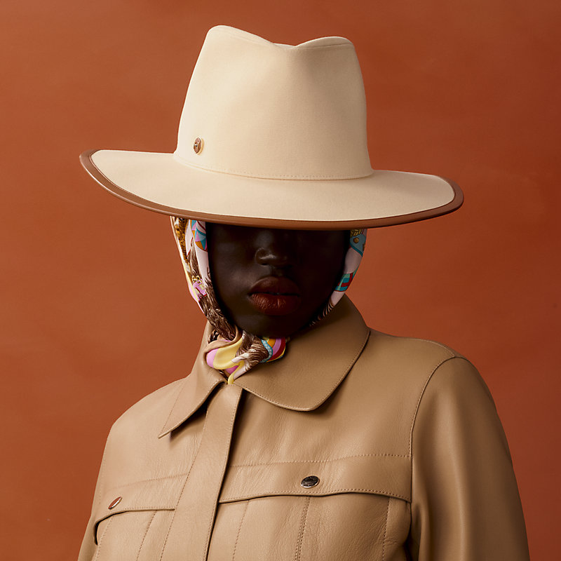 「一線を画す洗練」【HERMES】Klelia Code ハット Klelia Code hat | Hermès USA